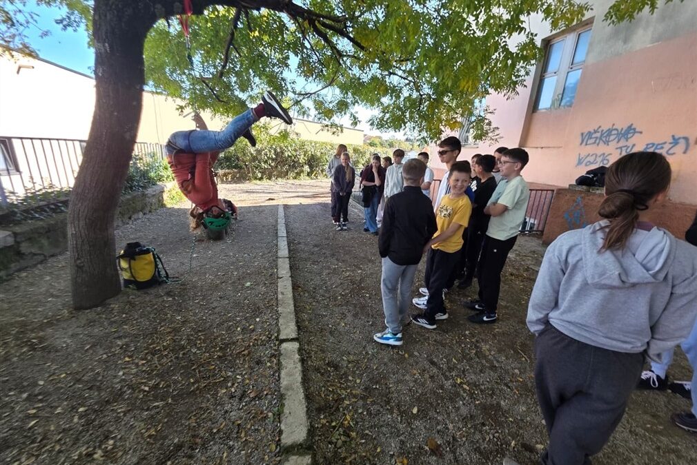 Ambasadori čistog podzemlja u našoj školi